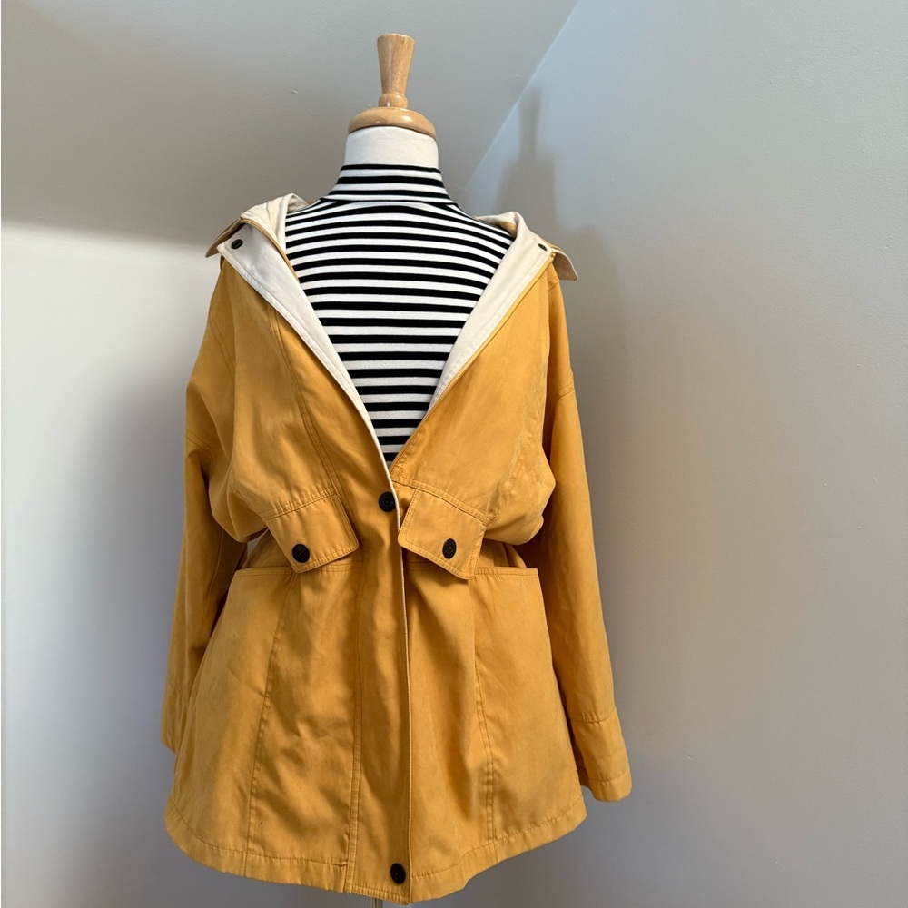 Vintage Yellow Hooded Jacket